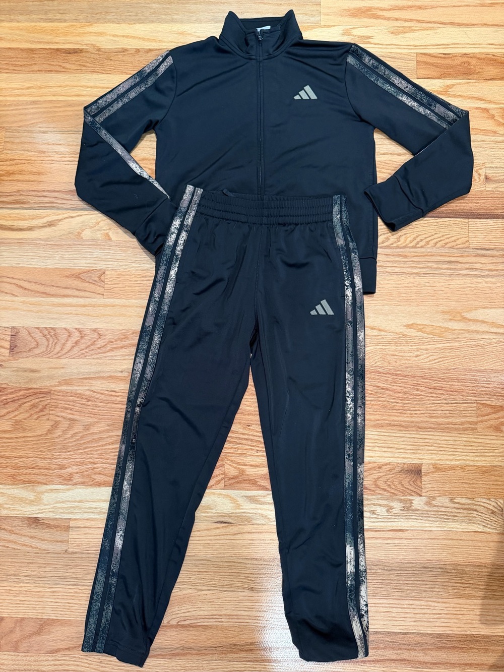 Adidas Kids Black 3-Stripes Full Zip Track Suit Set Size M 10/12